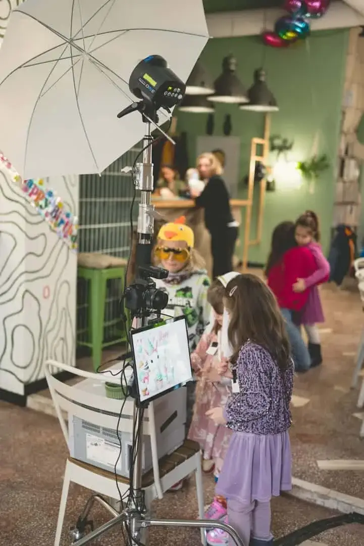 Kids Studio Booth