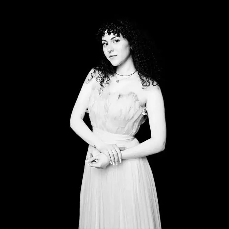 Nusifil Studio black and white portrait - frame 4