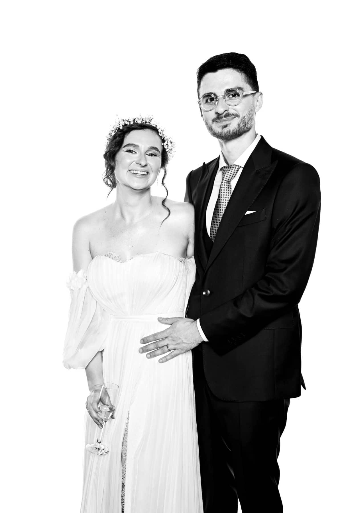 Oana și Titus fotografiați în studioul mobil Nusifil la nunta lor