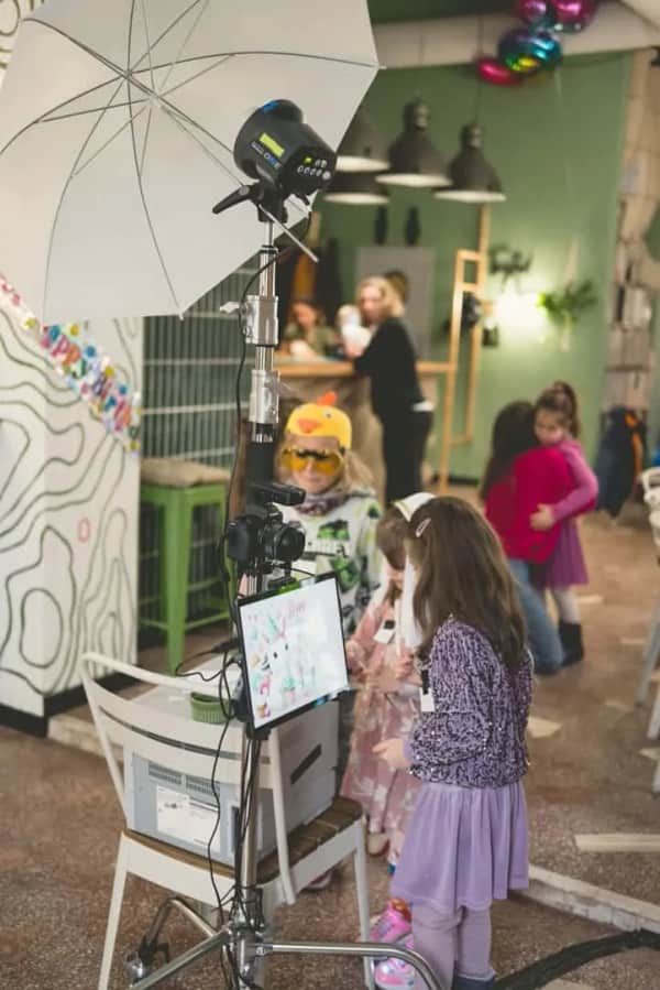 Kids Studio Booth